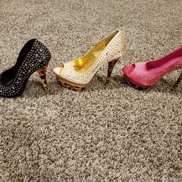 Heels - Picture 2 of 2